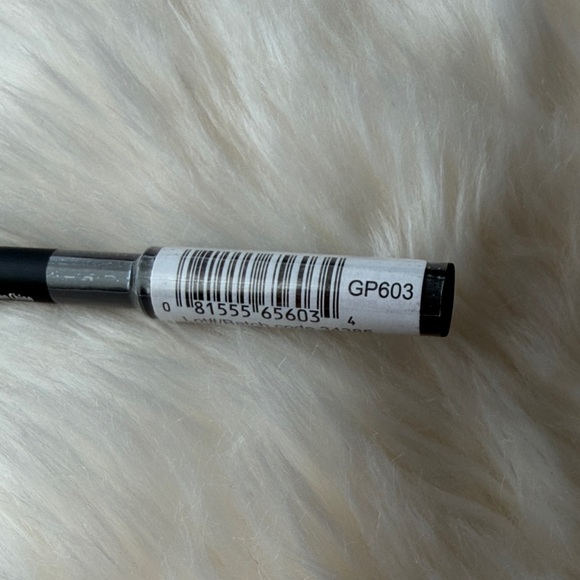 LA Girl Deep Brown Eyeliner - Picture 3 of 3